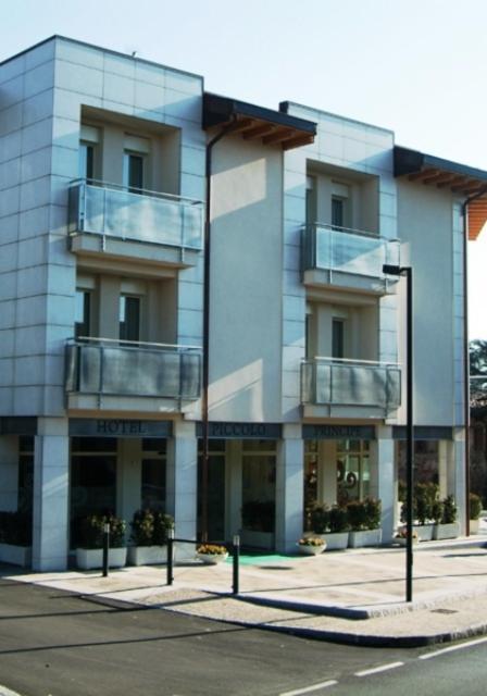 皮克洛普林西比酒店 Villongo SantʼAlessandro 外观 照片